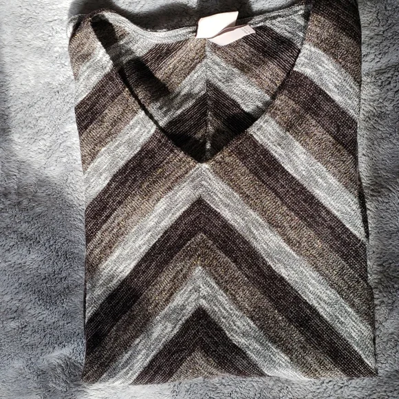 Knox Rose V Neck Sharkbite Hem Pullover Gray Brown Gold Stripe Sweater Small - Picture 2 of 8